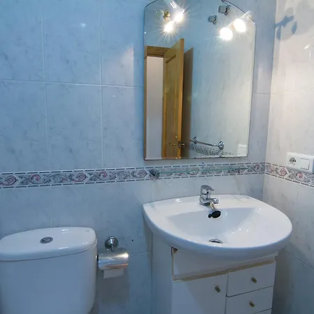 Pulguilla E Menyber Apartment *